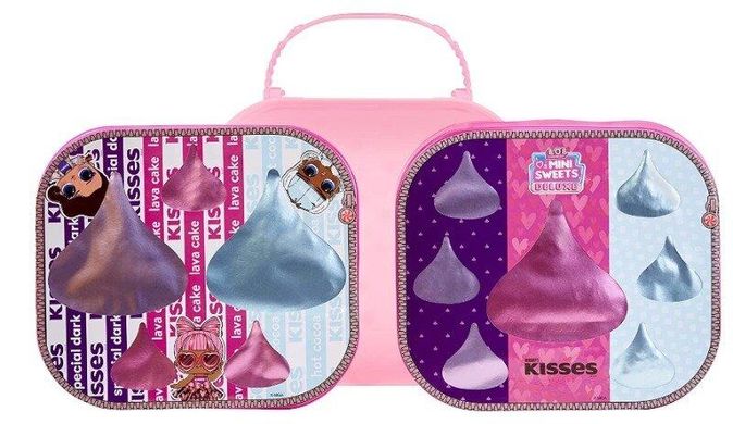 LOL Surprise Loves Mini Sweets Hershey's Kisses Deluxe Pack with over 20 Surprises, 585794