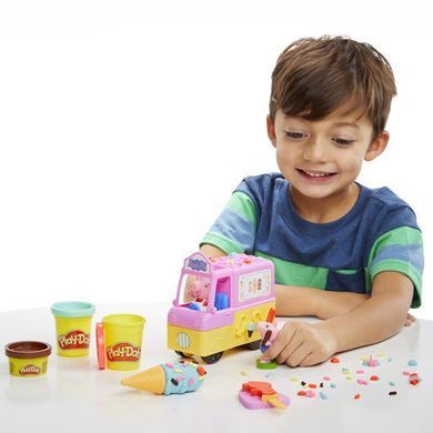 Набір для творчості Hasbro Play-Doh Машинка з морозивом Свинки Пеппи (F3597)