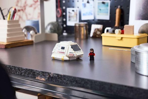 LEGO&reg; Icons Star Trek: Type-15 Shuttlepod&trade; 40768