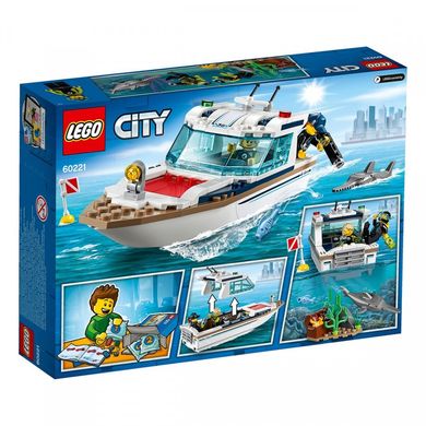 Конструктор LEGO City Яхта для дайвинга (60221