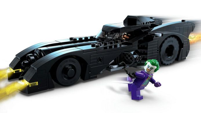 LEGO DC Batman Бэтмобиль: Преследование. Бэтмен против Джокера 76224