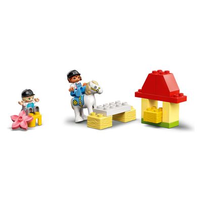 Конструктор LEGO DUPLO Стайня і догляд за поні 10951