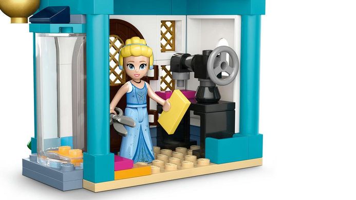 LEGO® ǀ Disney Princess: Приключение Диснеевской принцессы на ярмарке 43246