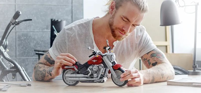 LEGO Creator Expert Harley-Davidson Fat Boy 10269