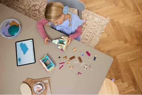 Конструктор LEGO Disney Princess Замерзлий замок в королівстві Ерендел 43265