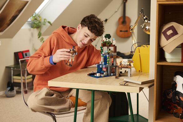 LEGO&reg; Minecraft&trade; Станція ґастів Геймерська іграшка для сюжетної гри 21597