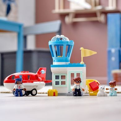 Конструктор LEGO ЛЕГО ДУПЛО Містечко Літак і аеропорт 10961