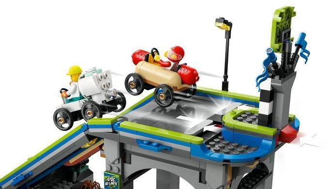 Конструктор LEGO City Жодних обмежень: Автодром для гоночних автомобілів 60460