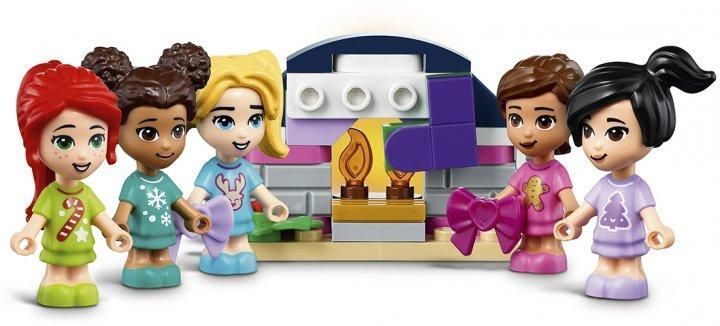 Конструктор LEGO Friends Новогодний адвент-календарь 370 деталей 41690