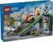 Конструктор LEGO City Жодних обмежень: Автодром для гоночних автомобілів 60460