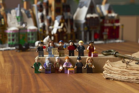 LEGO&reg; Harry Potter&trade; Село Гоґсмід &mdash; колекційне видання 76457