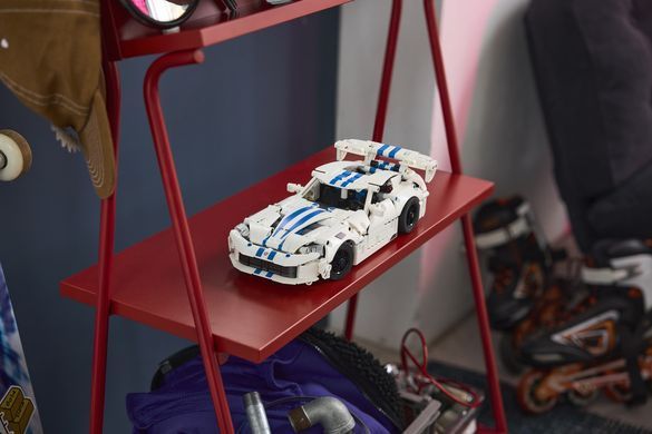LEGO&reg; Technic Dodge Viper GTS-R 42234