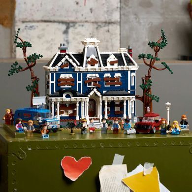 LEGO&reg; Icons Stranger Things: Будинок Кріл 11370