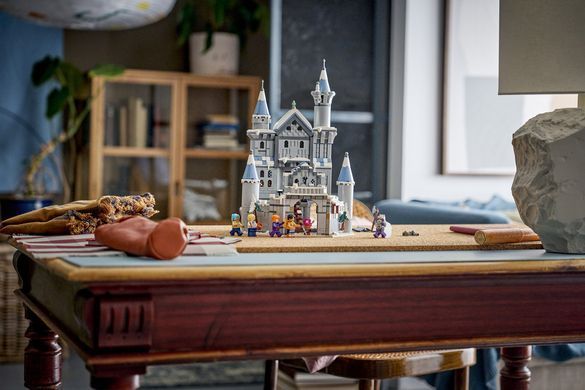LEGO&reg; ONE PIECE Битва у замка Драм 75645