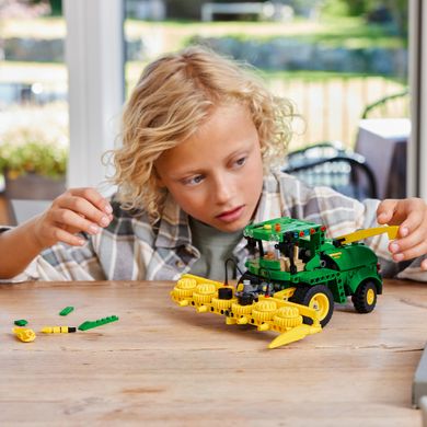 LEGO® Technic John Deere 9700 (42168)