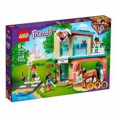 Конструктор LEGO Friends Ветеринарна клініка в Хартлейк-Сіті 41446