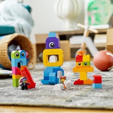 Конструктор LEGO DUPLO Гости Эммета и Люси с планеты DUPLO (10895