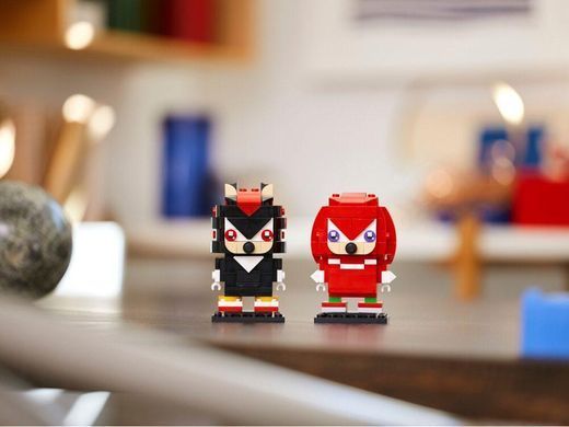 LEGO&reg; BrickHeadz Їжак Сонік: Наклз і Шедоу 40672
