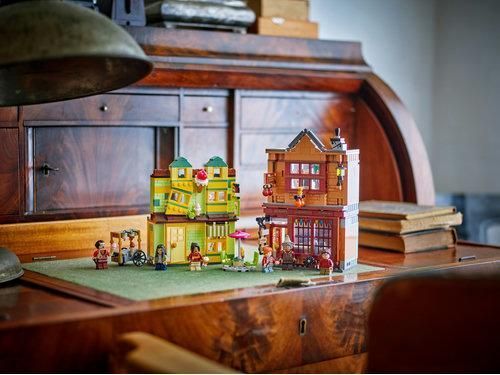 LEGO&reg; Harry Potter&trade; Якісні товари для квідичу і кафе з морозивом Набір 76452