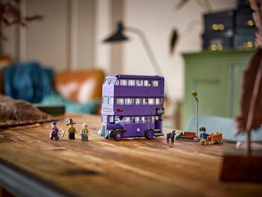 Конструктор LEGO Harry Potter Пригоди на Лицарському автобусі 76446