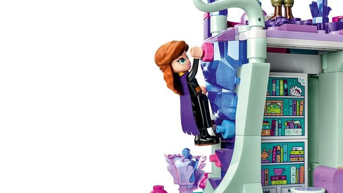 Конструктор LEGO │ Disney Очарованный домик на дереве 43215