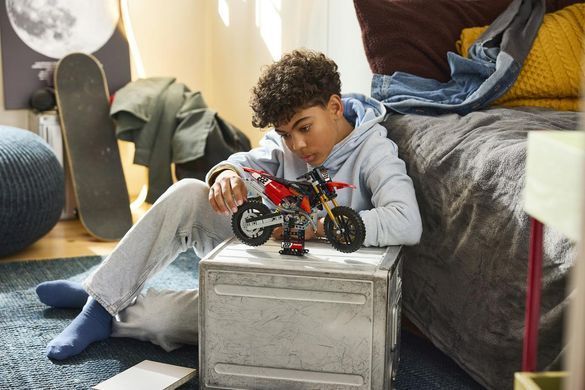 LEGO&reg; Technic Мотоцикл Ducati Desmo450 MX Factory 42238
