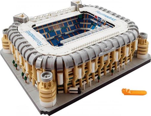 Конструктор LEGO Icons Реал Мадрид — Стадіон «Сантьяго Бернабеу» 10299