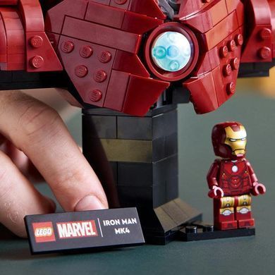 LEGO&reg; | Marvel Бюст Железного Человека MK4, конструктор модели для взрослых с минифигуркой 76327