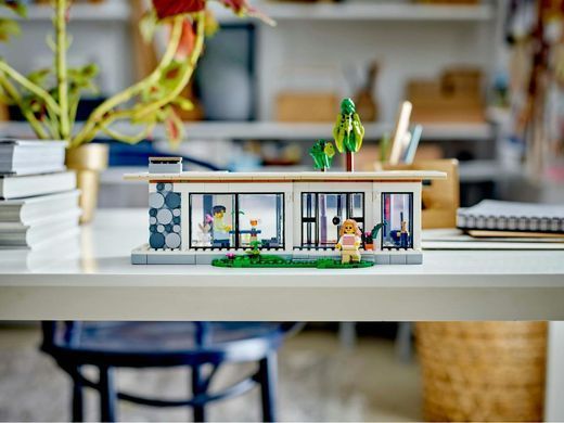 LEGO&reg; Creator 3-в-1 Сучасний будинок Ігровий набір 31153