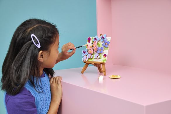 LEGO&reg; Creator 3 в 1 Декоративний живопис &laquo;Квіткове мистецтво&raquo; 31390
