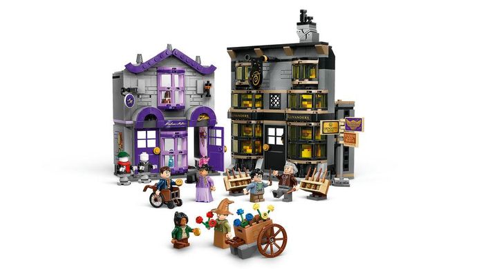 LEGO® Harry Potter™ Крамниці Олівандера й мантій від Мадам Малкін 76439