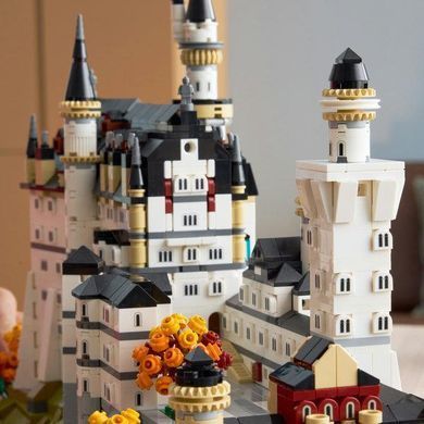 LEGO&reg; Architecture Замок Нойшванштейн Набор с коллекционной моделью для взрослых 21063
