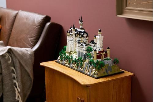 LEGO&reg; Architecture Замок Нойшванштейн Набор с коллекционной моделью для взрослых 21063