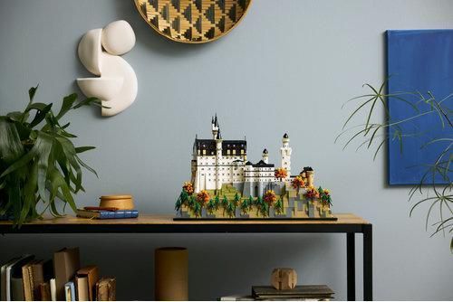 LEGO&reg; Architecture Замок Нойшванштейн Набор с коллекционной моделью для взрослых 21063