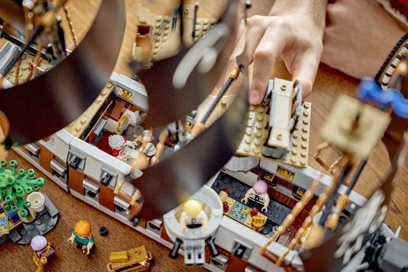 LEGO&reg; ONE PIECE Морской боевой корабль Гарпа 75646