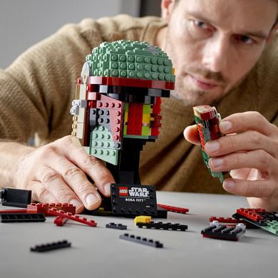 Конструктор LEGO Star Wars Шолом Боби Фетта 625 деталей 75277