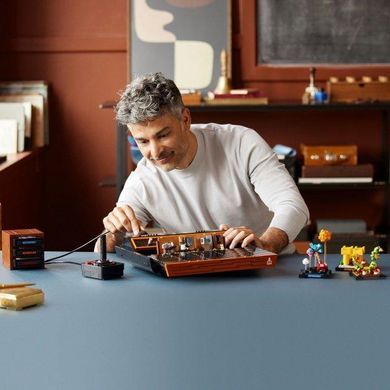 Конструктор LEGO Icons Atari 2600 2532 деталі 10306