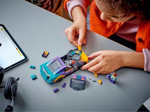 LEGO&reg; Speed ​​Champions NASCAR&reg; Next Gen Шевроле Camaro ZL1 76935