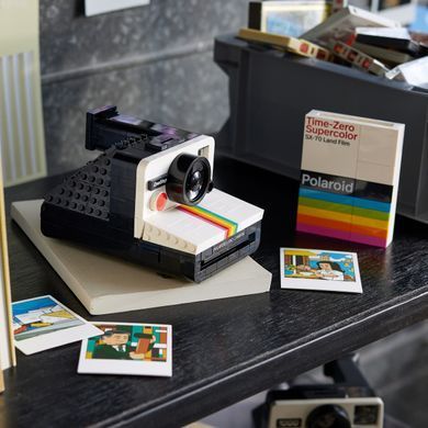 LEGO&reg; Ideas Фотоапарат Polaroid OneStep SX-70
