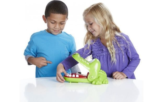 Настільна гра Hasbro Крокодильчик-дантист (B0408)