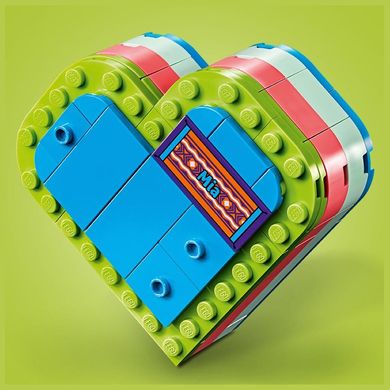 Конструктор LEGO Friends Летняя шкатулка-сердечко Мии 41388