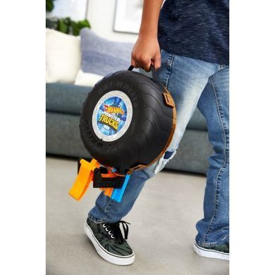 Ігровий набір "Трюки у шині" серії "Monster Trucks" Hot Wheels