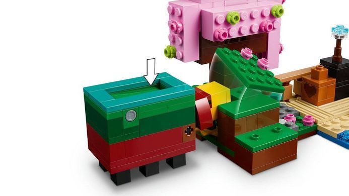 LEGO&reg; Minecraft&reg; Цветущий вишневый сад 21260