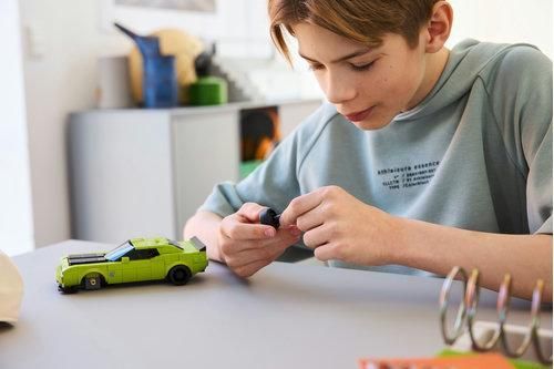 LEGO&reg; Speed Champions Спортивный автомобиль Dodge Challenger SRT Hellcat Игрушечный спортивный автомобиль 77237