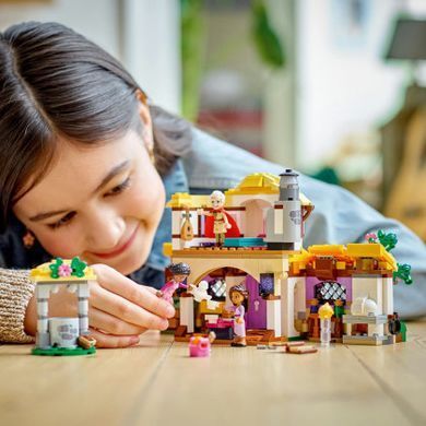 Конструктор LEGO Disney Princesses Домик Аши 43231