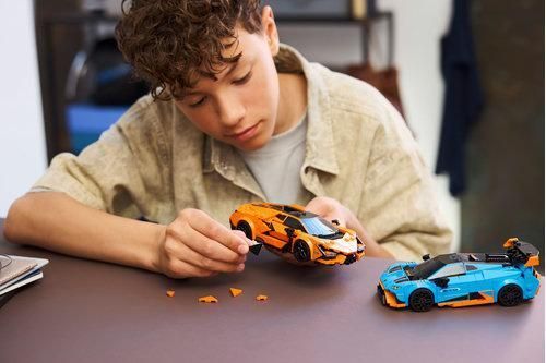 LEGO&reg; Speed Champions Lamborghini Revuelto та Hurac&aacute;n STO 77238