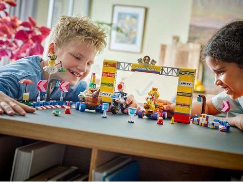Конструктор LEGO Super Mario Mario Kart&trade; &ndash; Baby Peach & Grand Prix. Набір 72036