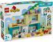 LEGO DUPLO 3-в-1 Современный семейный дом с фигурками 10470