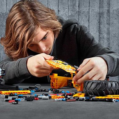 Конструктор LEGO® Technic Екстремальний позашляховик 4X4 (42099) DRC