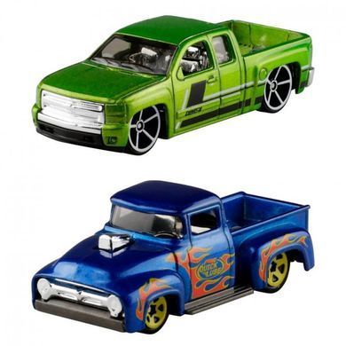Набір із 2 базових машинок Hot Wheels (в ас.)